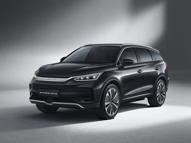 BYD Sealion 8 image